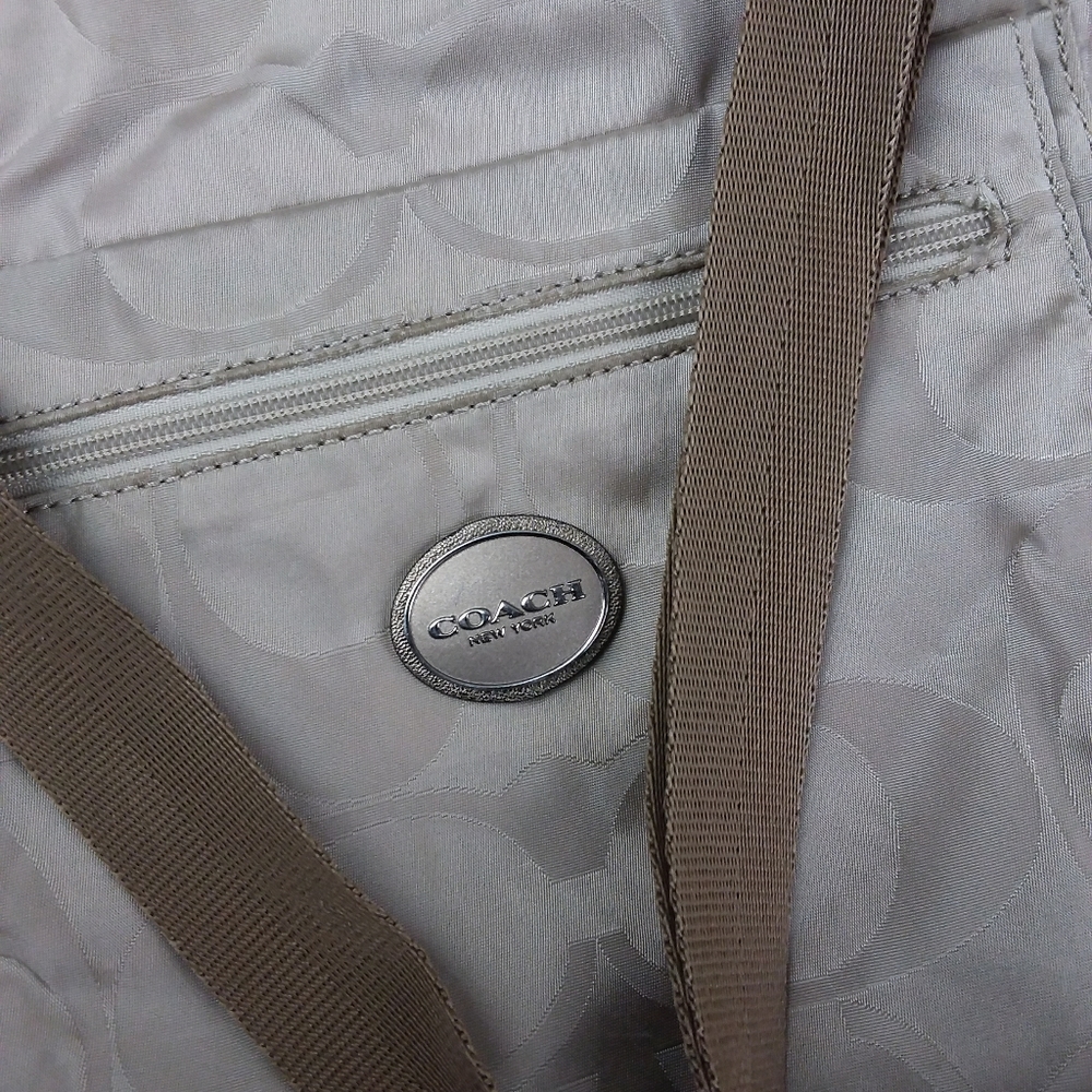 Coach bag - Picture 2 of 6